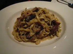 Tagliatelle Al Profumo Di Bosco