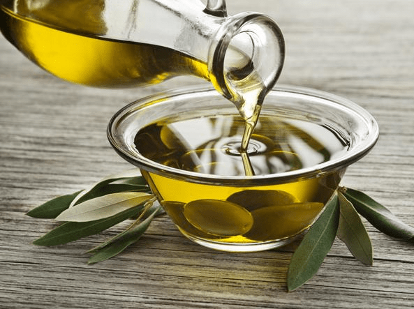 L’olio verde si fa così