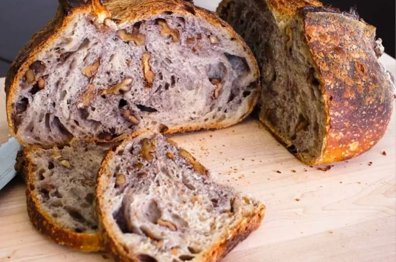 Pan Nociato