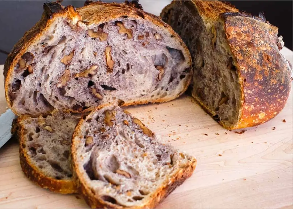 Pan Nociato
