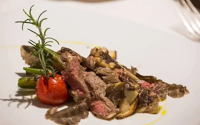 Medaglioni Ai Tartufi Neri