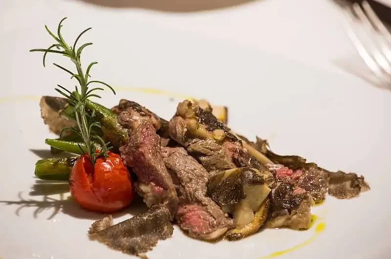 Medaglioni Ai Tartufi Neri