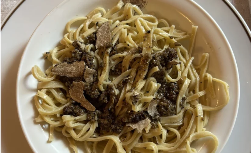 Tagliatelle al tartufo nero