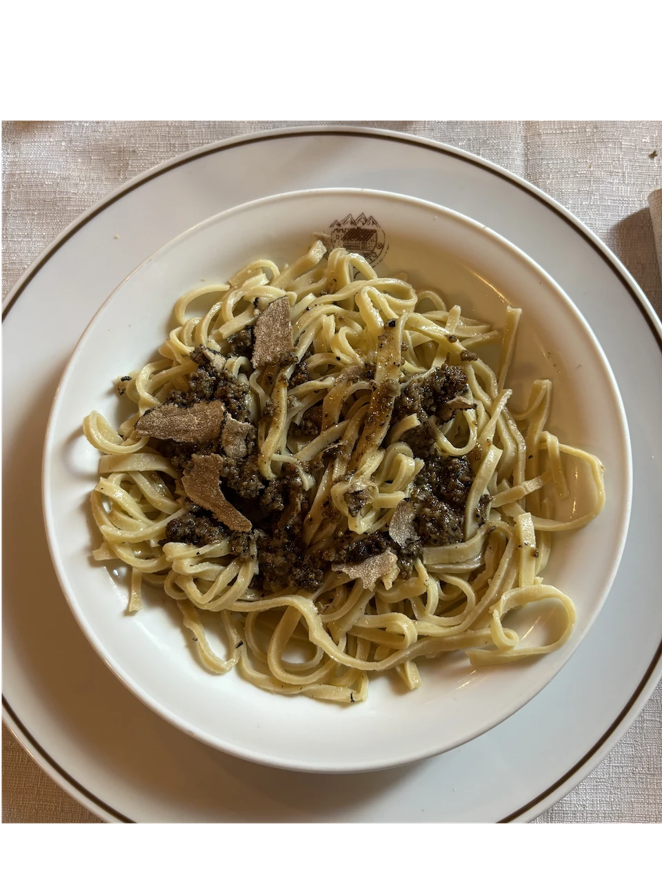 Tagliatelle al tartufo nero
