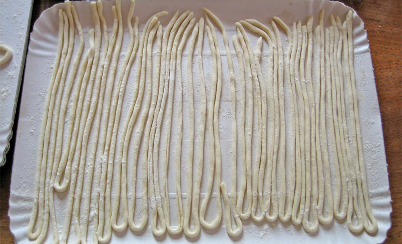 Bringoli, a traditional pasta dish from the Umbria region